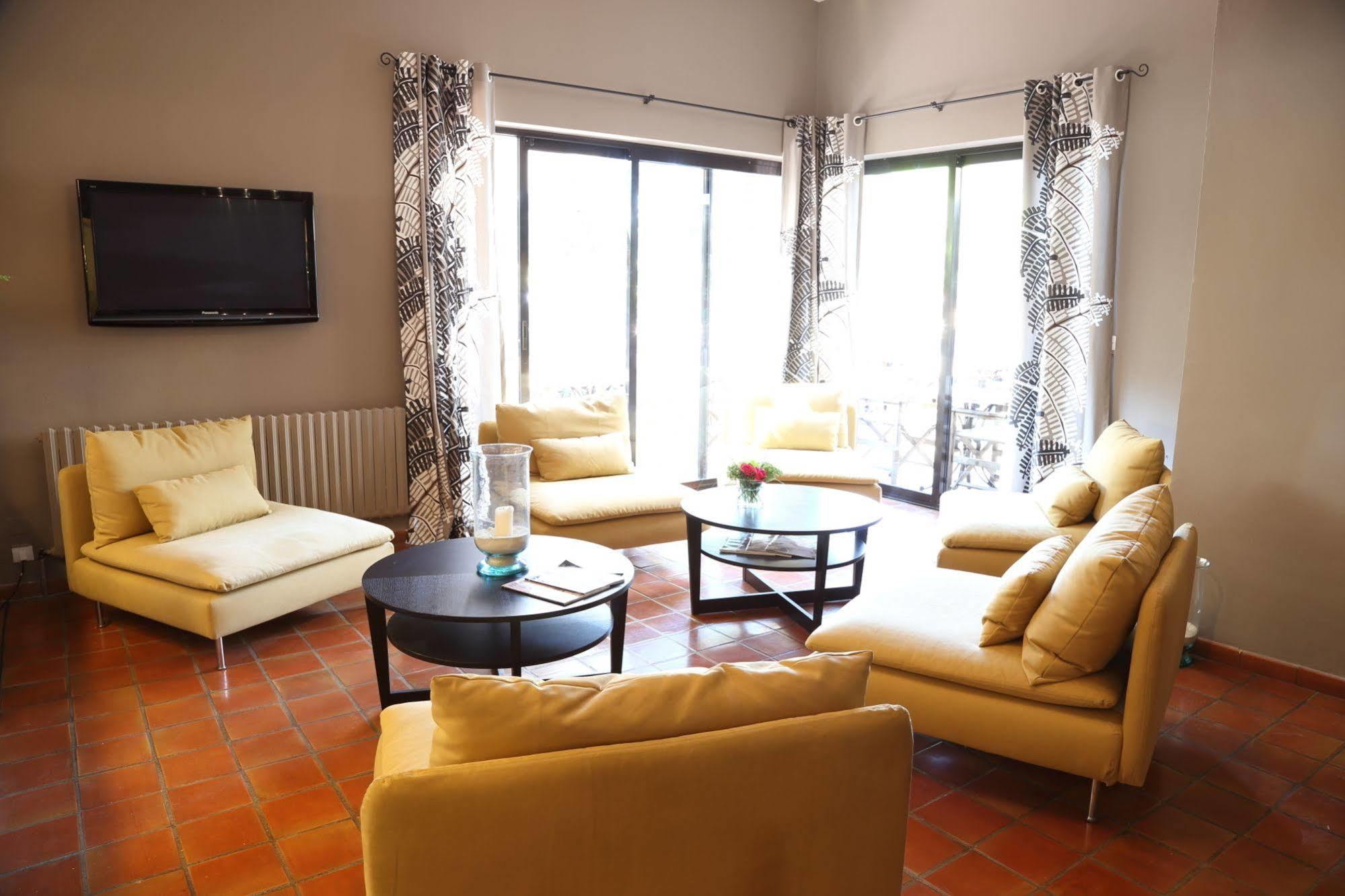 Les Jardins De Cassis - Parking Gratuit & Piscine Chauffee Hotel Luaran gambar